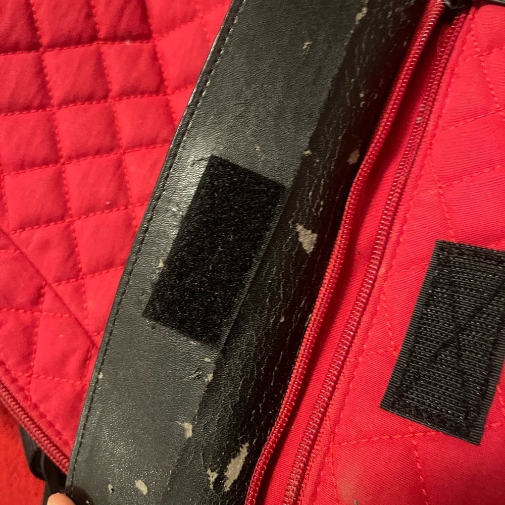 L.L. Bean Red Quilted Crossbody Bag - Picture 7 of 8